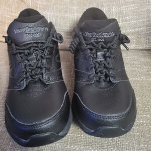 New Balance Women Black Shoes